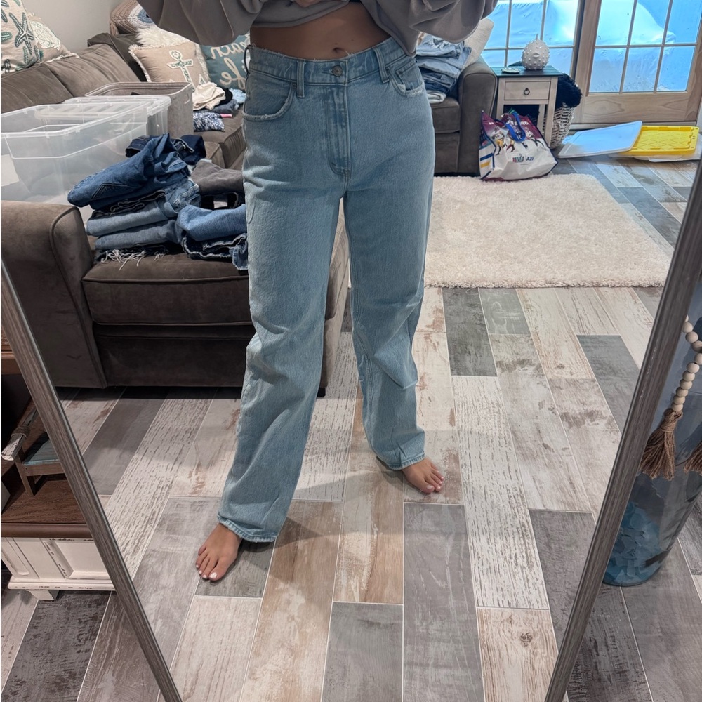 Abercrombie & Fitch Light Wash Straight Leg Jeans